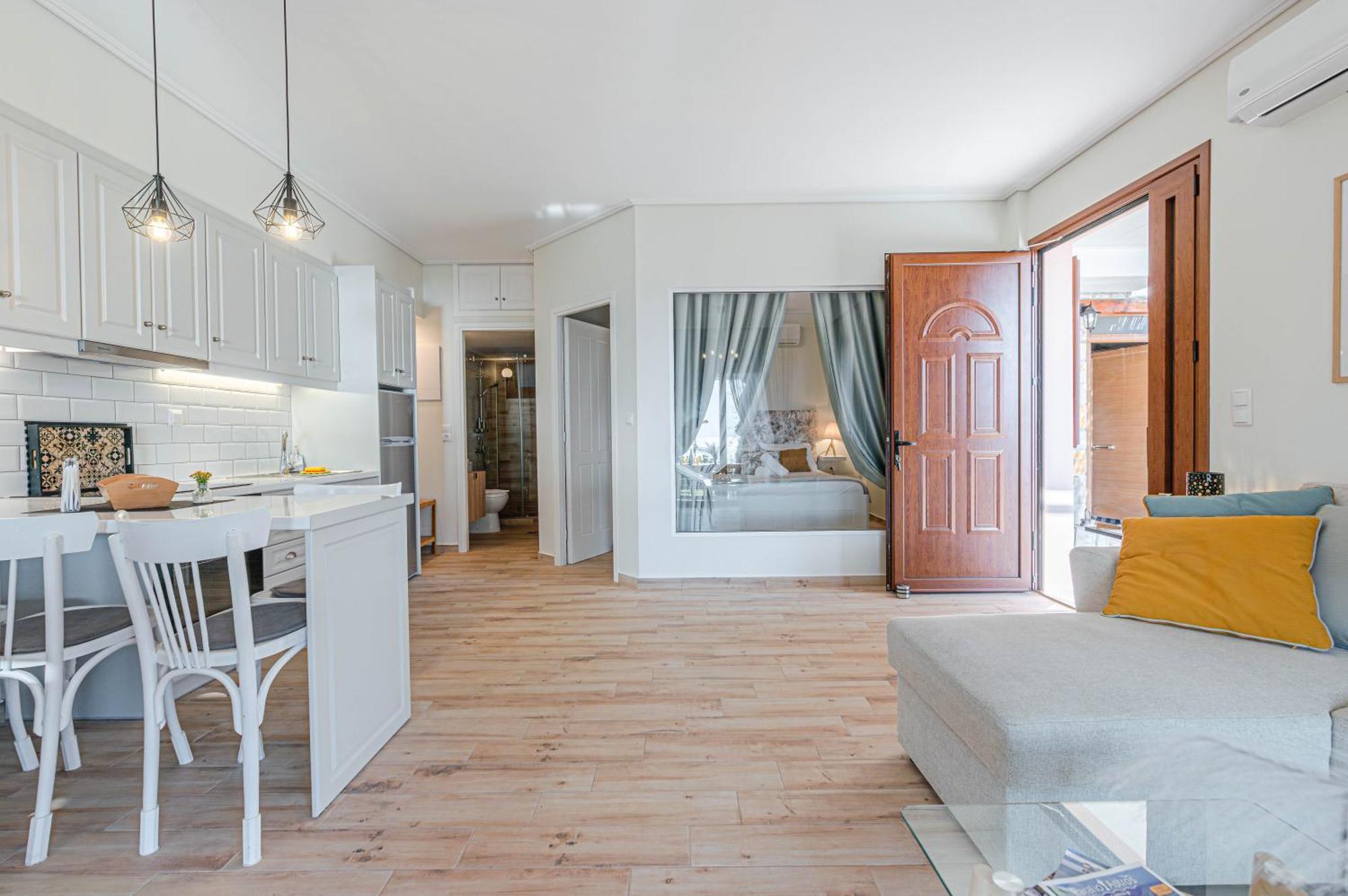 Paralio Astros Beachfront Suites Xiropigado Eksteriør bilde